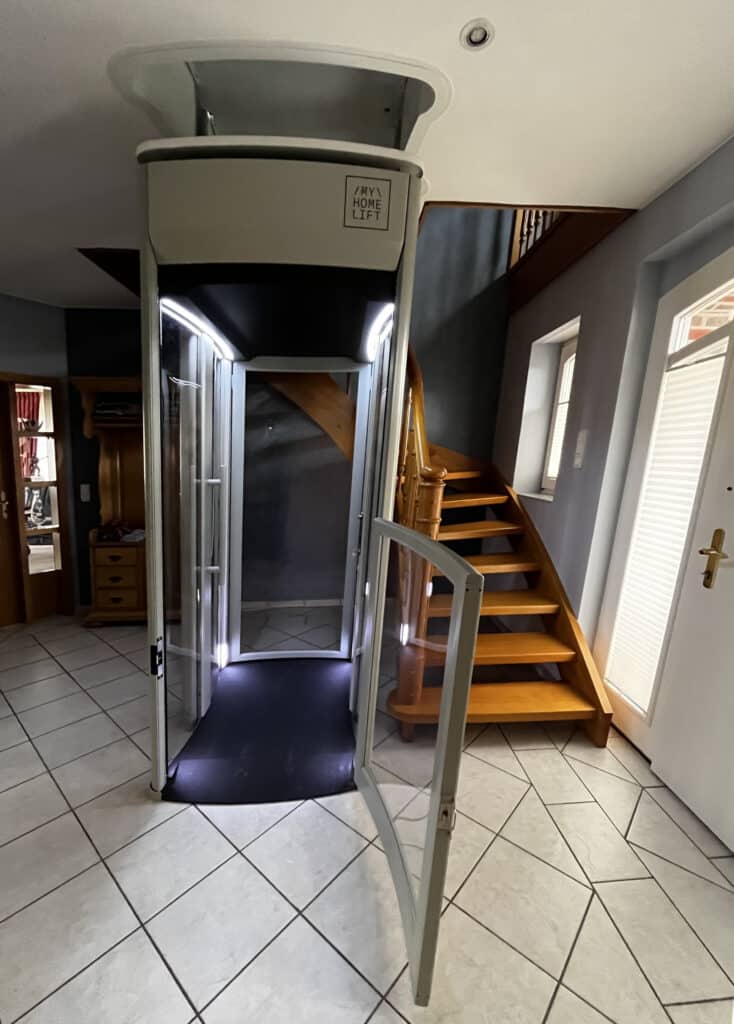 my-homelift-tuer-geöffnet